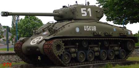 M4A1(76)w-HVSS, Saumur (F)