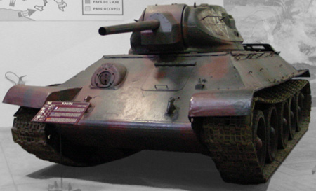 Medium Tank T34-76t, Saumur (F).
