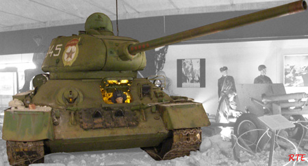 medium tank T34-85, Best (NL).