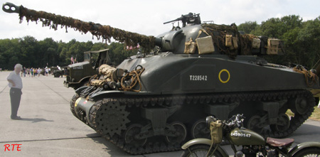 Tank Destroyer, Sherman Hybrid Ic Firefly, Ursel Belgium.