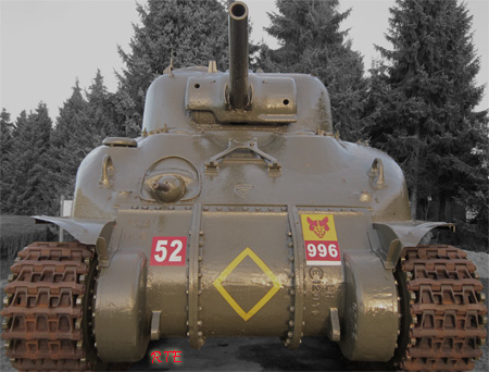 Cruiser Tank Grizzly I in Groesbeek (NL)