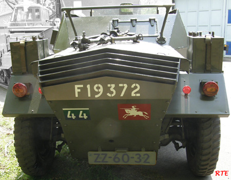 Scout Car Daimler Mk.I B "Dingo" in Best (NL)