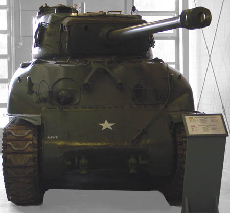De Medium Tank M4A1(76)w in Munster (D).